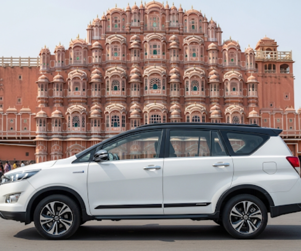 Innova Hycross